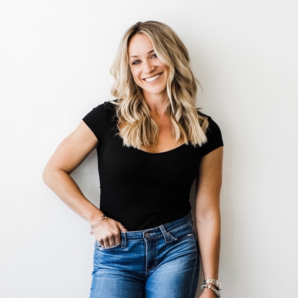 Meet your Posher, Scotti - Picture 2 of 2